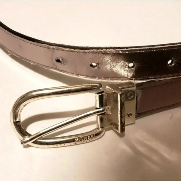 Michael Kors L Reversible blk/pewter belt - Picture 2 of 4
